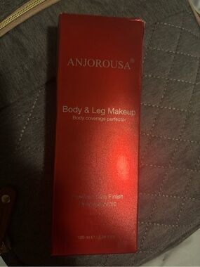 Red Body & Leg Makeup - Body Coverage Perfector